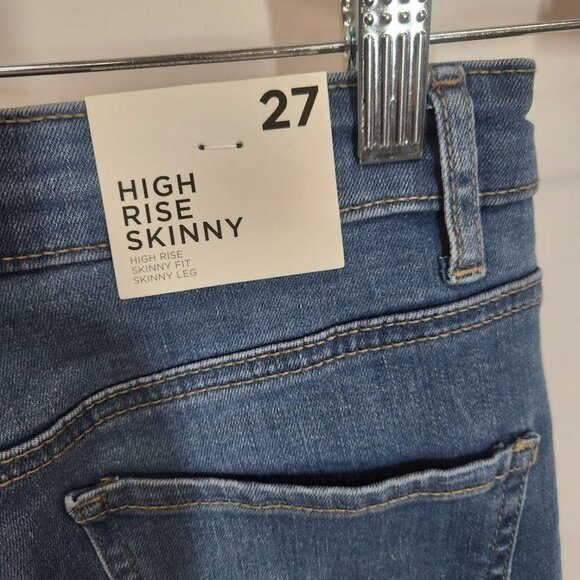 NWT Forever 21 High-Waisted Skinny Jeans in Medium denim‎ Size 27 - Picture 9 of 10
